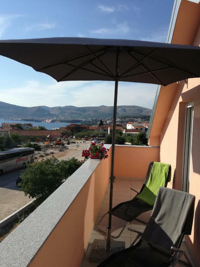 Apartment Juric Trogir Exterior photo