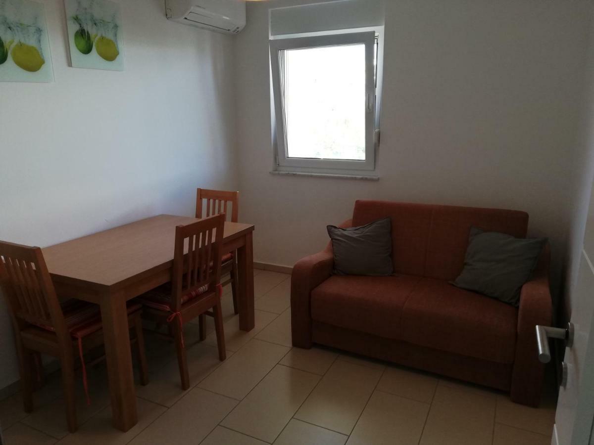 Apartment Juric Trogir Exterior photo